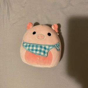 Pink Pig Squishmellow
